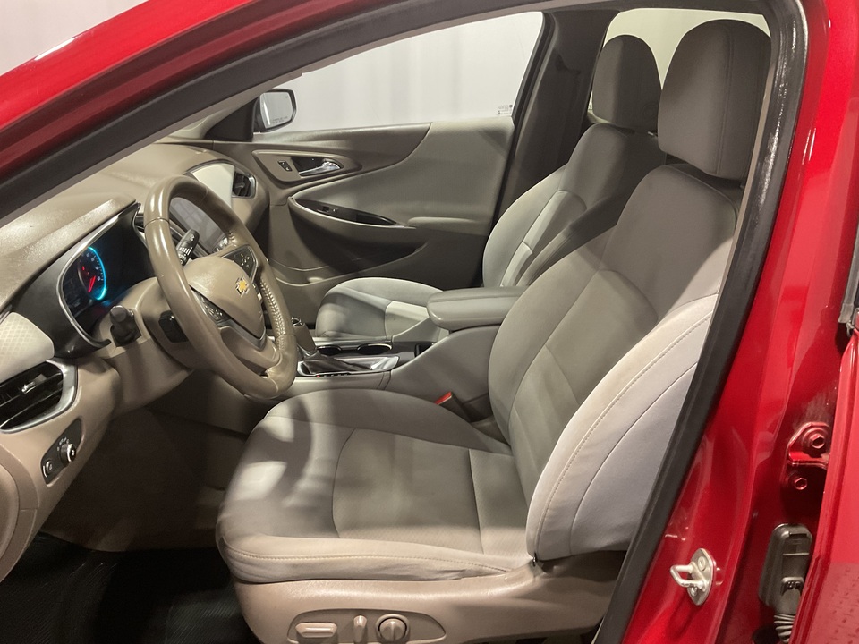 2016 Chevrolet Malibu 2LT