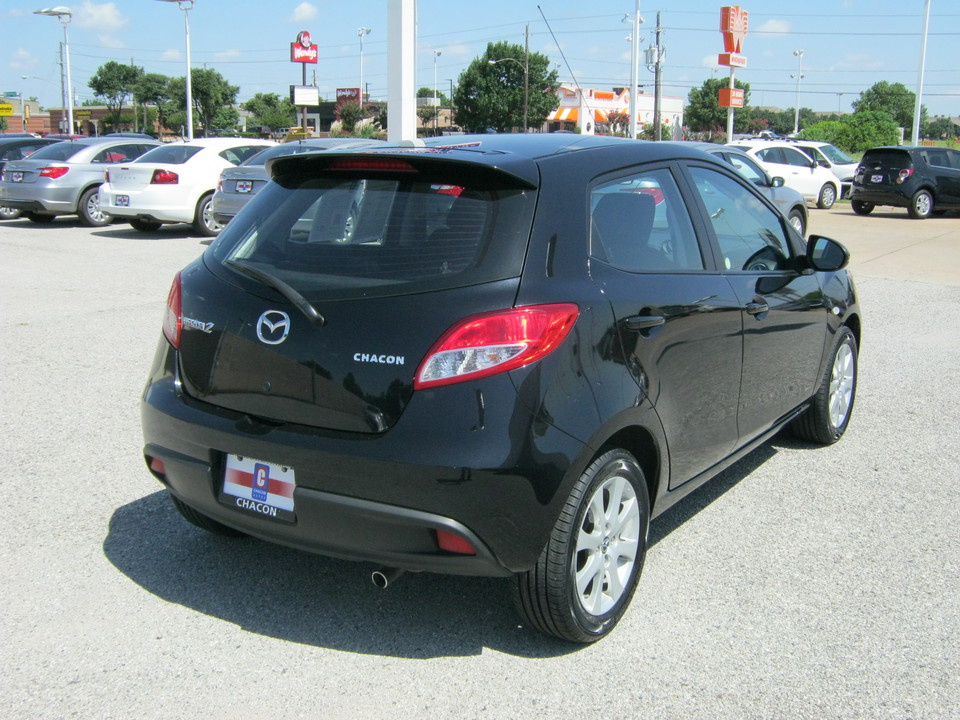 2014 Mazda MAZDA2 Touring AT