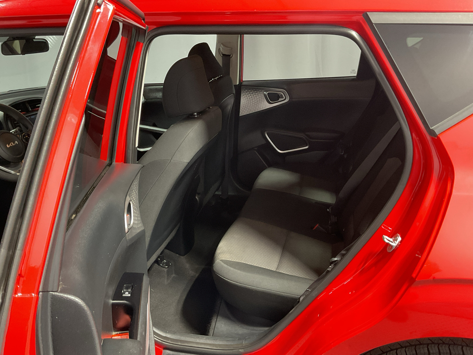 2022 Kia Soul LX CVT