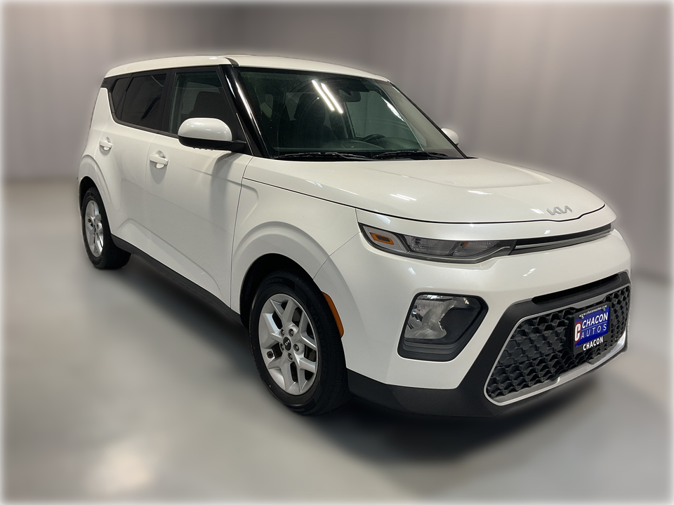 2022 Kia Soul LX CVT