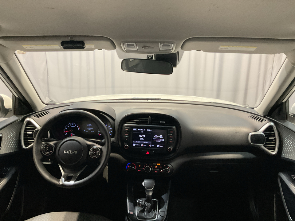 2022 Kia Soul LX CVT