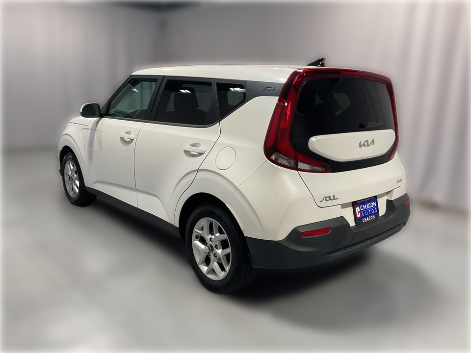 2022 Kia Soul LX CVT