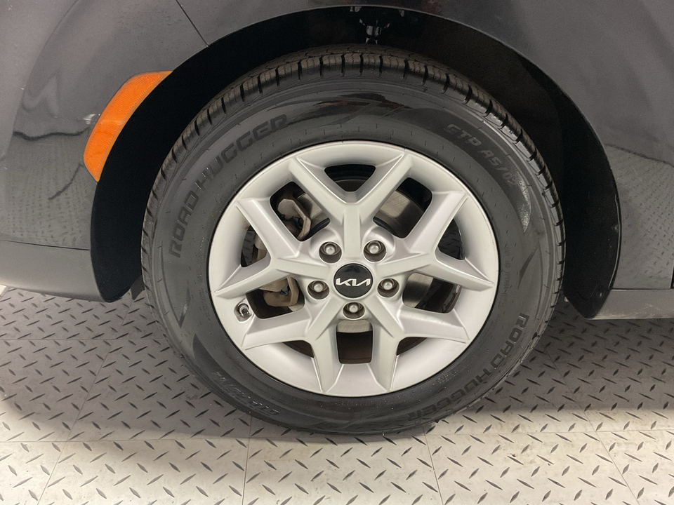2022 Kia Soul LX CVT