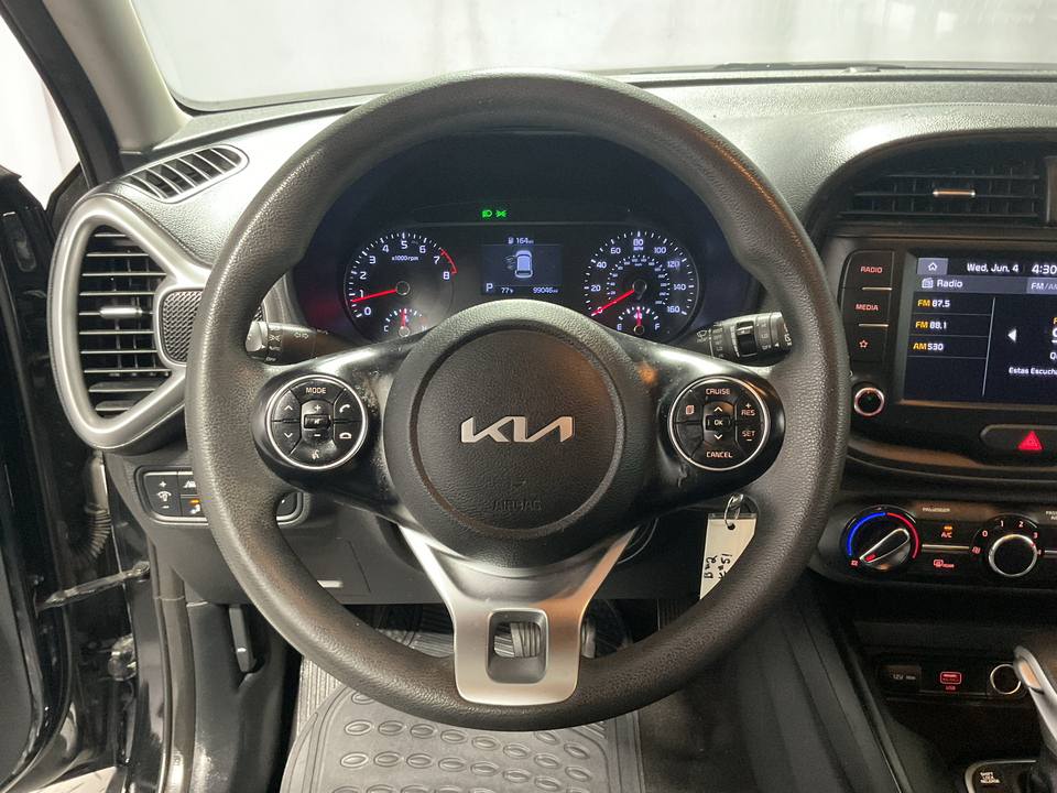2022 Kia Soul LX CVT
