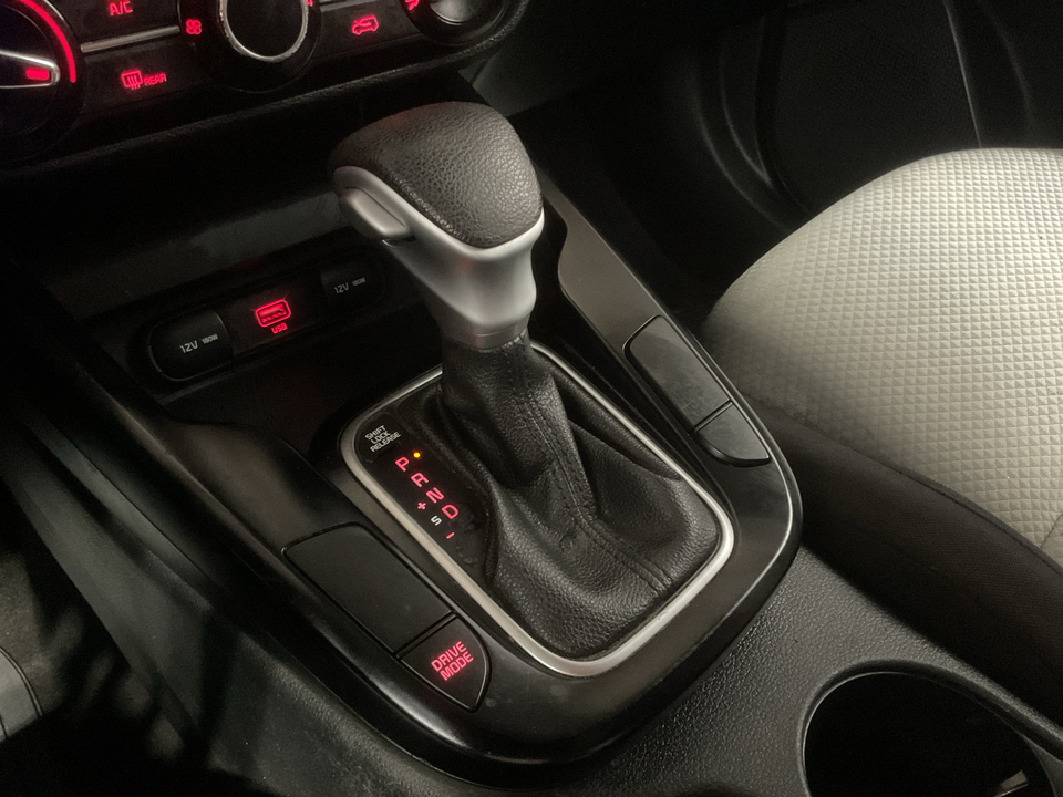 2022 Kia Soul LX CVT