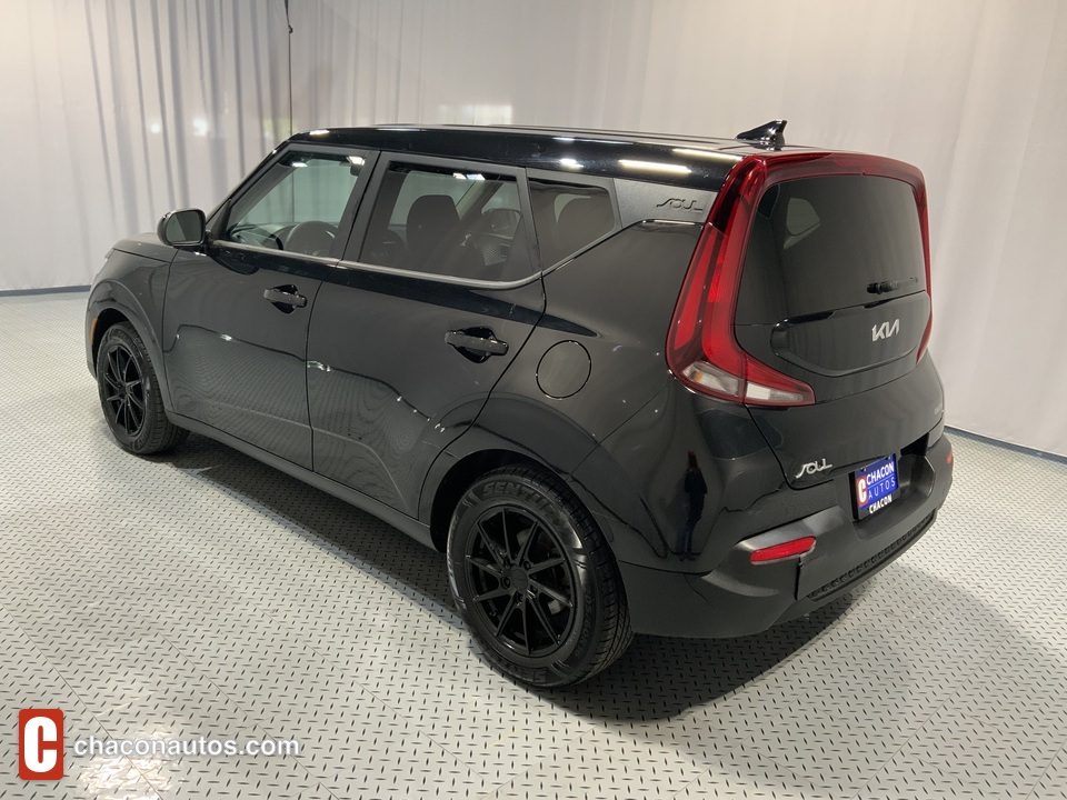 2022 Kia Soul LX CVT