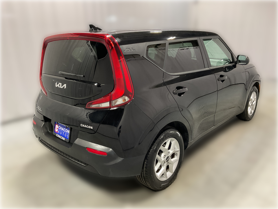 2022 Kia Soul LX CVT
