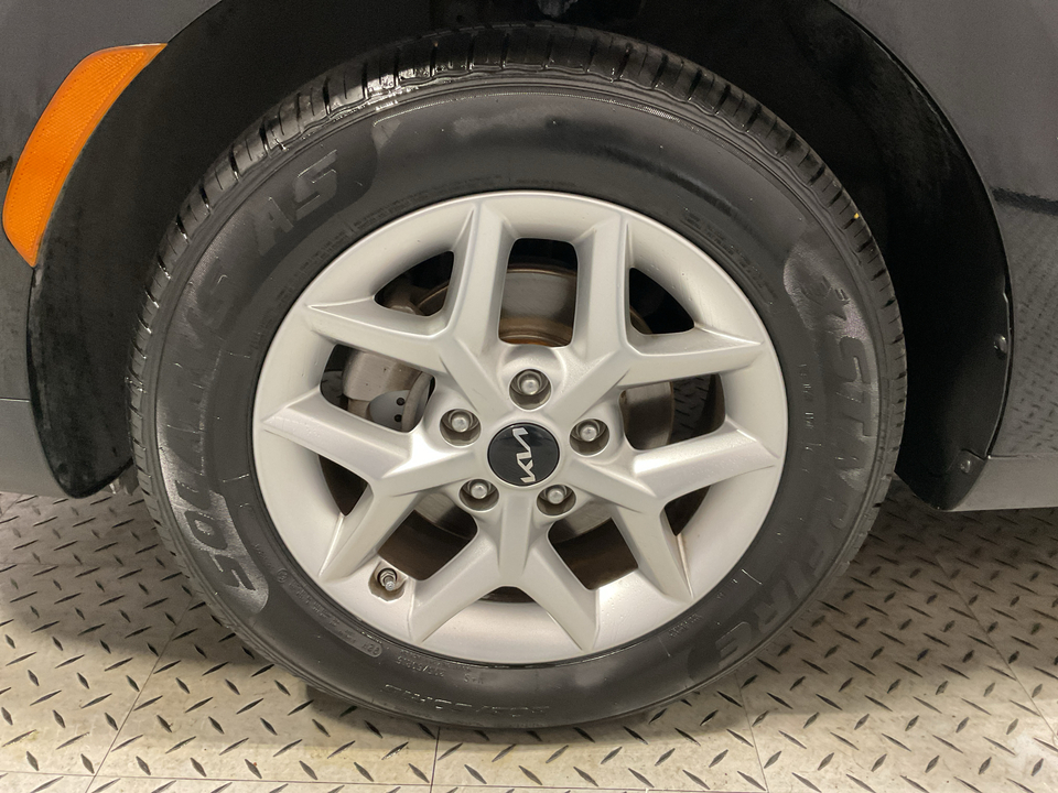2022 Kia Soul LX CVT