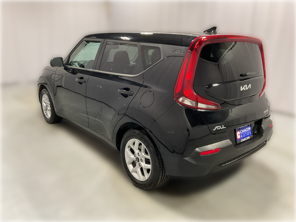 2022 Kia Soul LX CVT