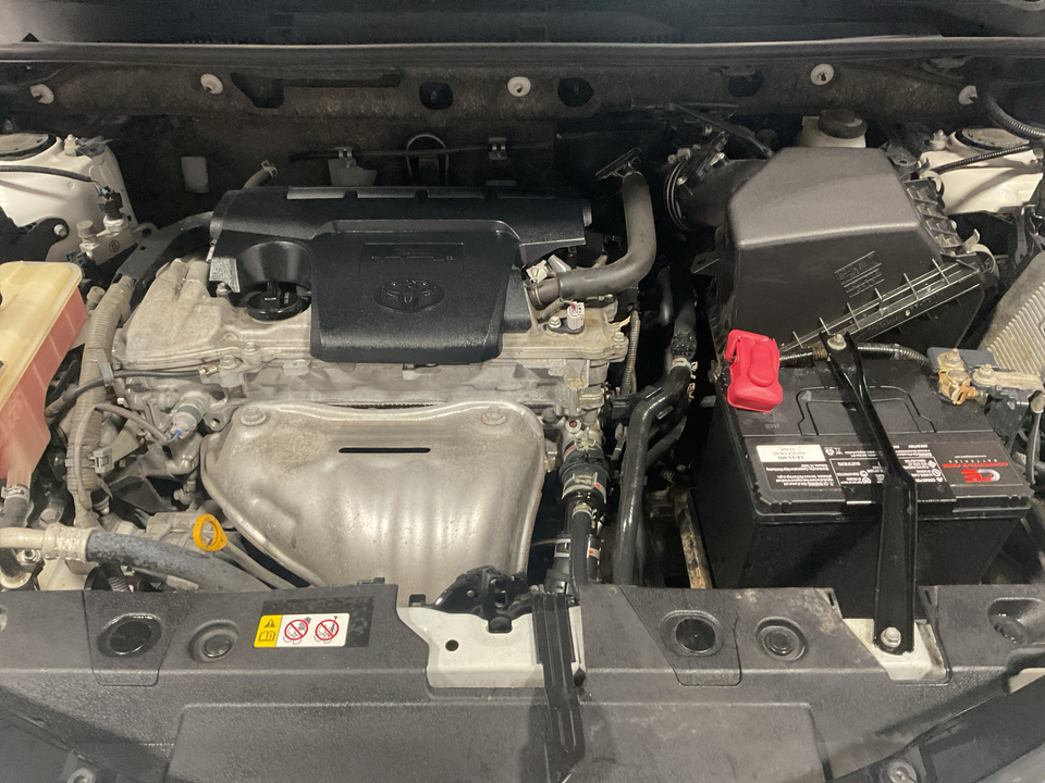 2018 Toyota RAV4 LE FWD