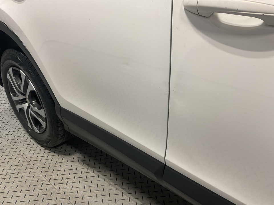 2018 Toyota RAV4 LE FWD