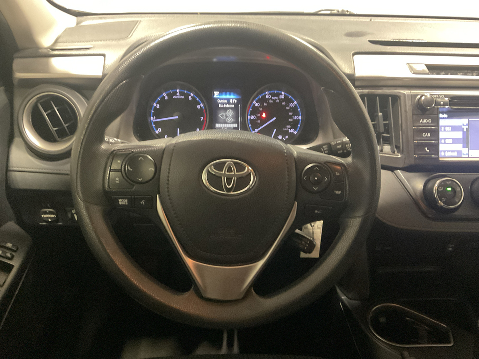 2018 Toyota RAV4 LE FWD