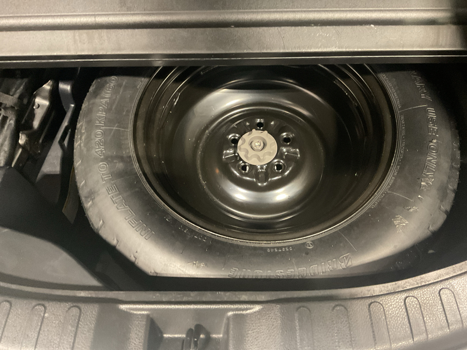 2018 Toyota RAV4 LE FWD