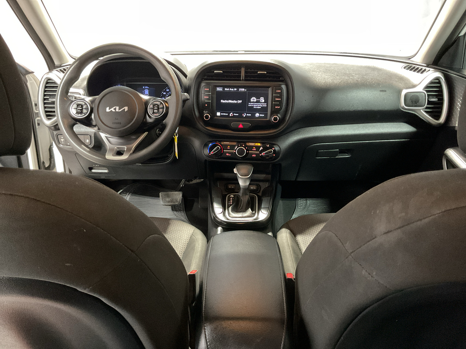 2022 Kia Soul LX CVT