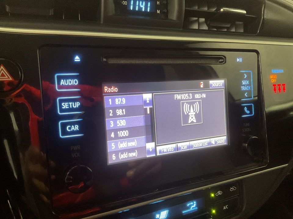2019 Toyota Corolla SE CVT