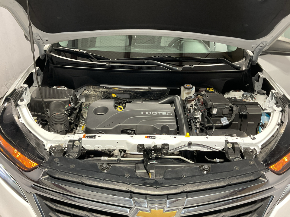 2022 Chevrolet Equinox LS 2WD