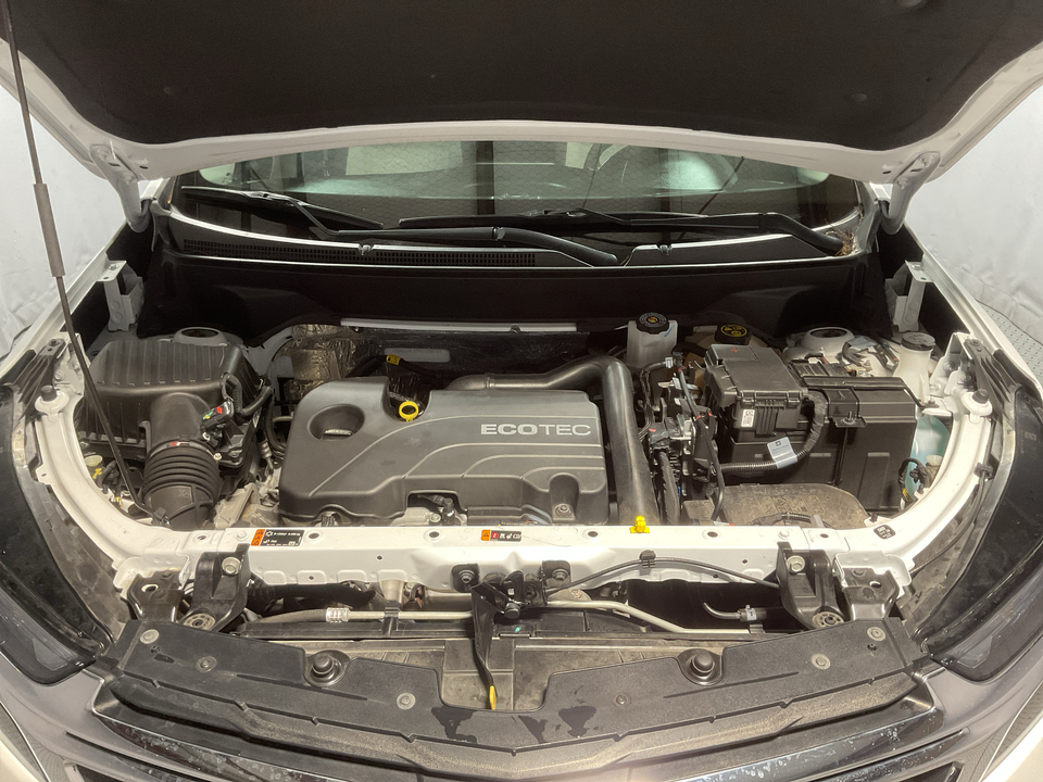 2022 Chevrolet Equinox LS 2WD