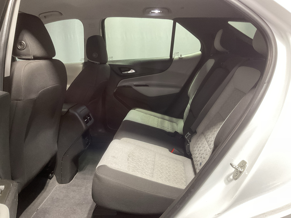 2022 Chevrolet Equinox LS 2WD