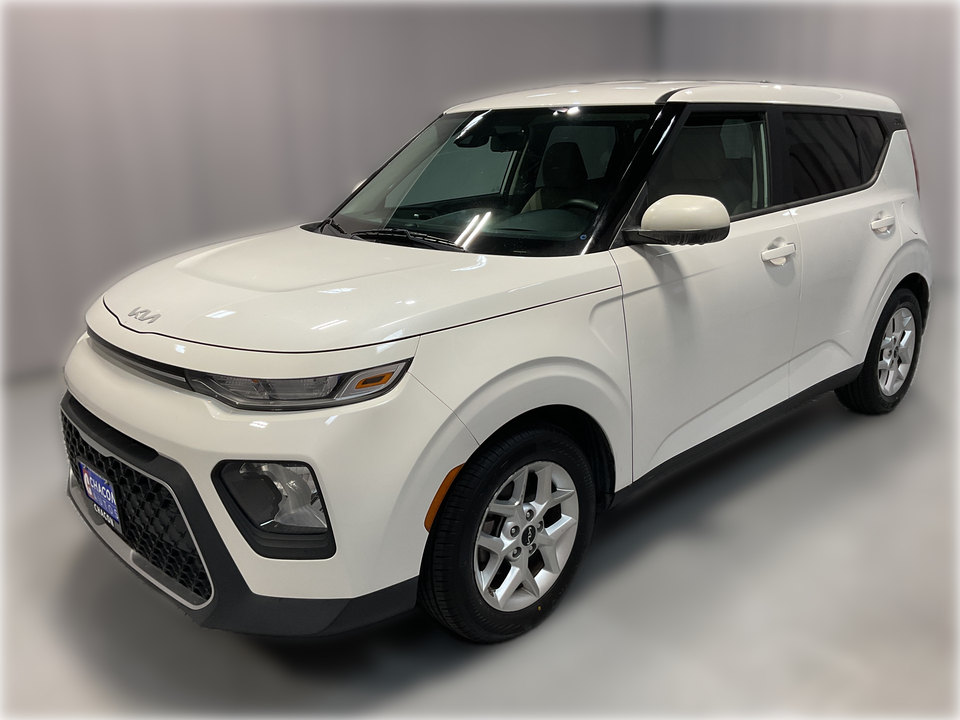 2022 Kia Soul LX CVT