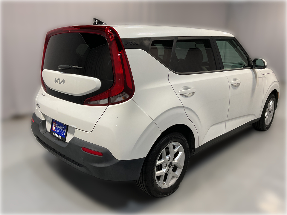 2022 Kia Soul LX CVT