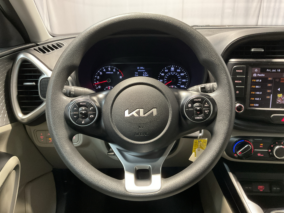 2022 Kia Soul LX CVT