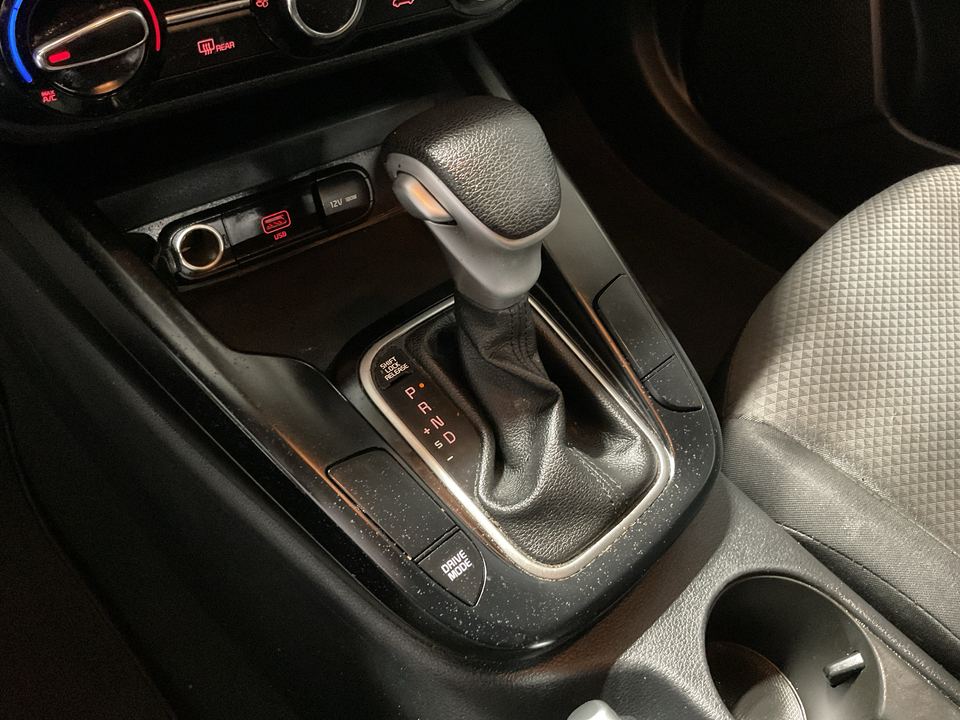 2022 Kia Soul LX CVT
