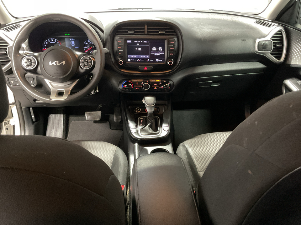 2022 Kia Soul LX CVT