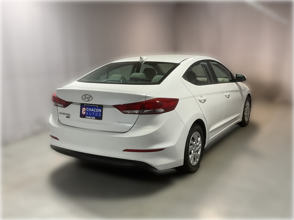 2017 Hyundai Elantra SE 6AT