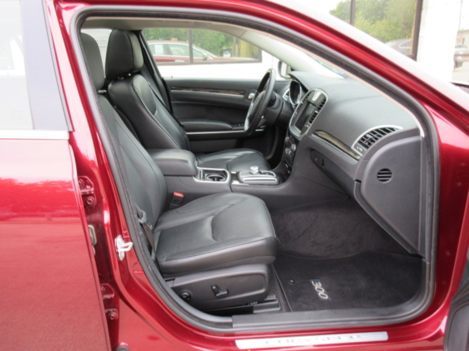 2016 Chrysler 300 C RWD