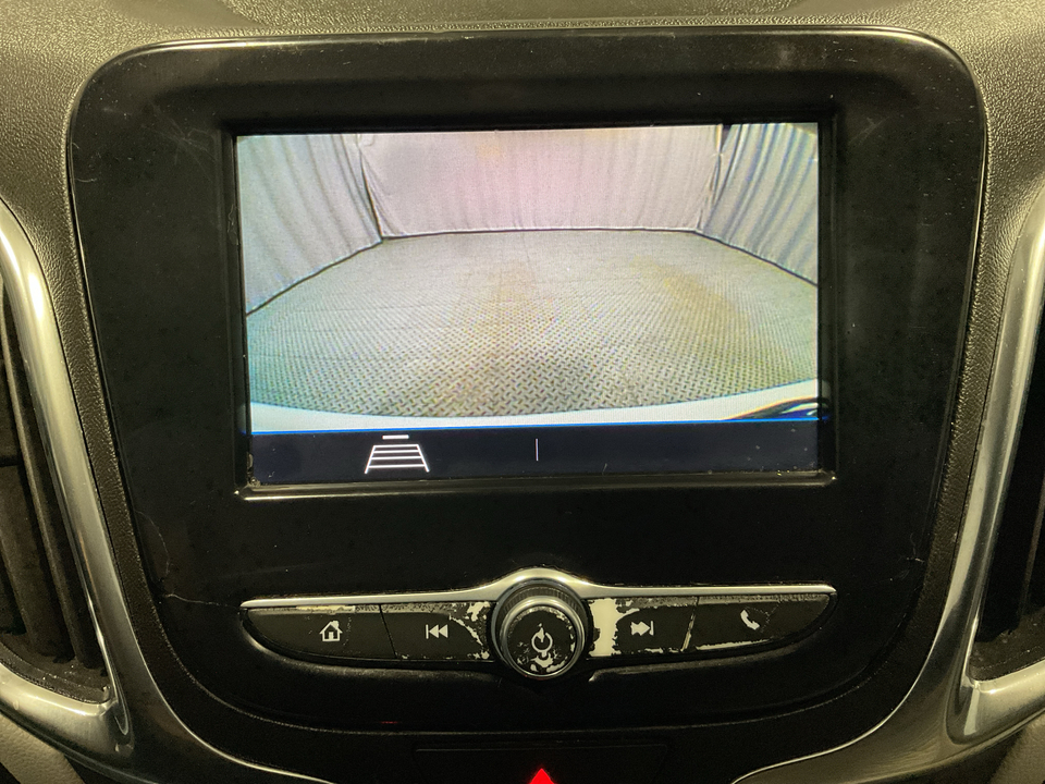 2021 Chevrolet Equinox LS 2WD