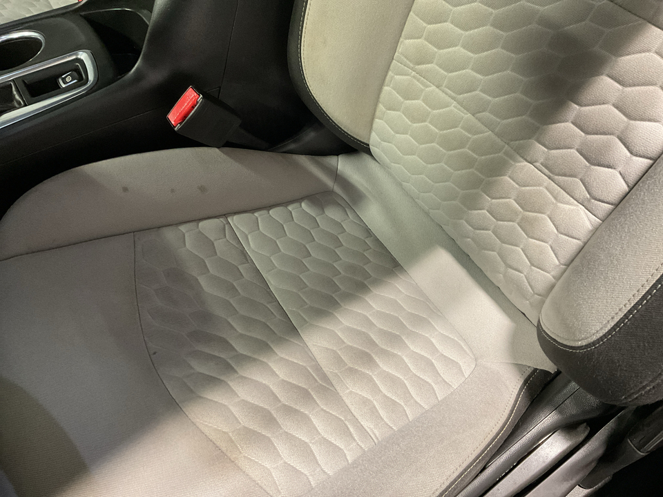 2021 Chevrolet Equinox LS 2WD