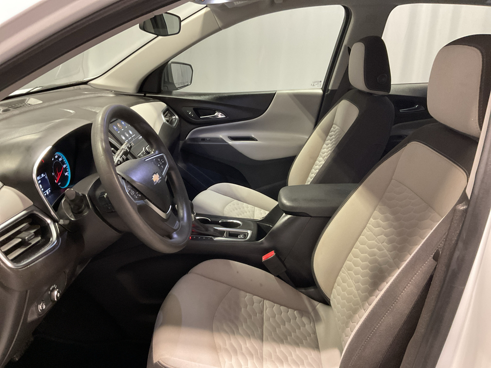 2021 Chevrolet Equinox LS 2WD