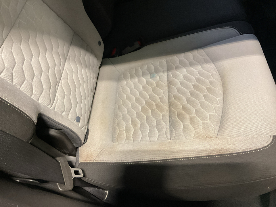 2021 Chevrolet Equinox LS 2WD