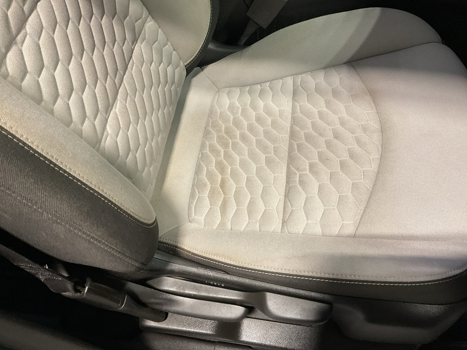 2021 Chevrolet Equinox LS 2WD