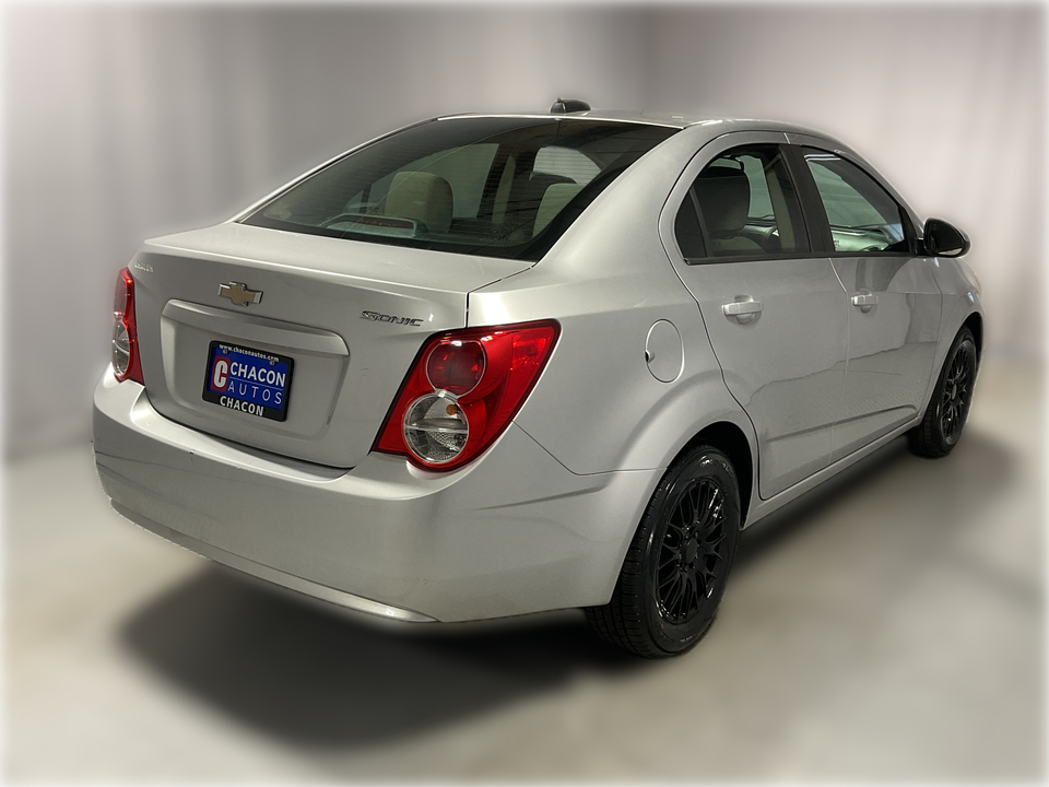 2016 Chevrolet Sonic LS Auto Sedan