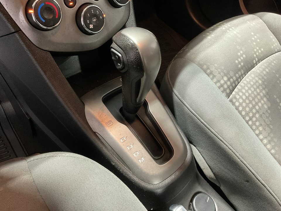 2016 Chevrolet Sonic LS Auto Sedan