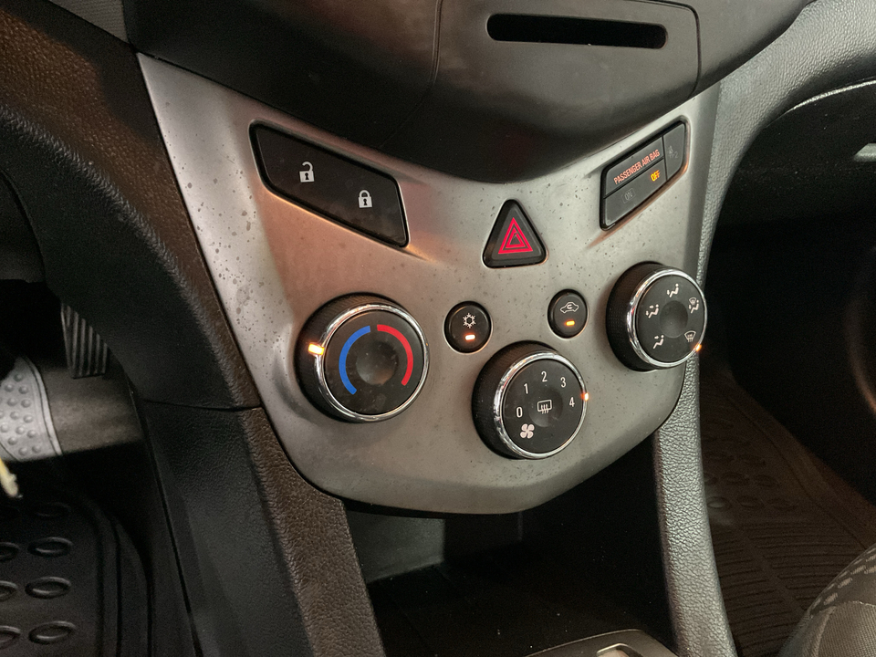 2016 Chevrolet Sonic LS Auto Sedan
