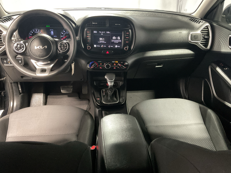 2022 Kia Soul LX CVT