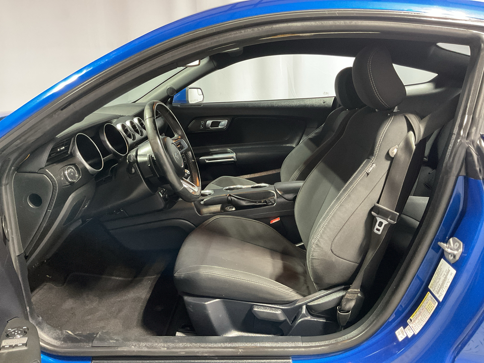 2018 Ford Mustang EcoBoost Coupe