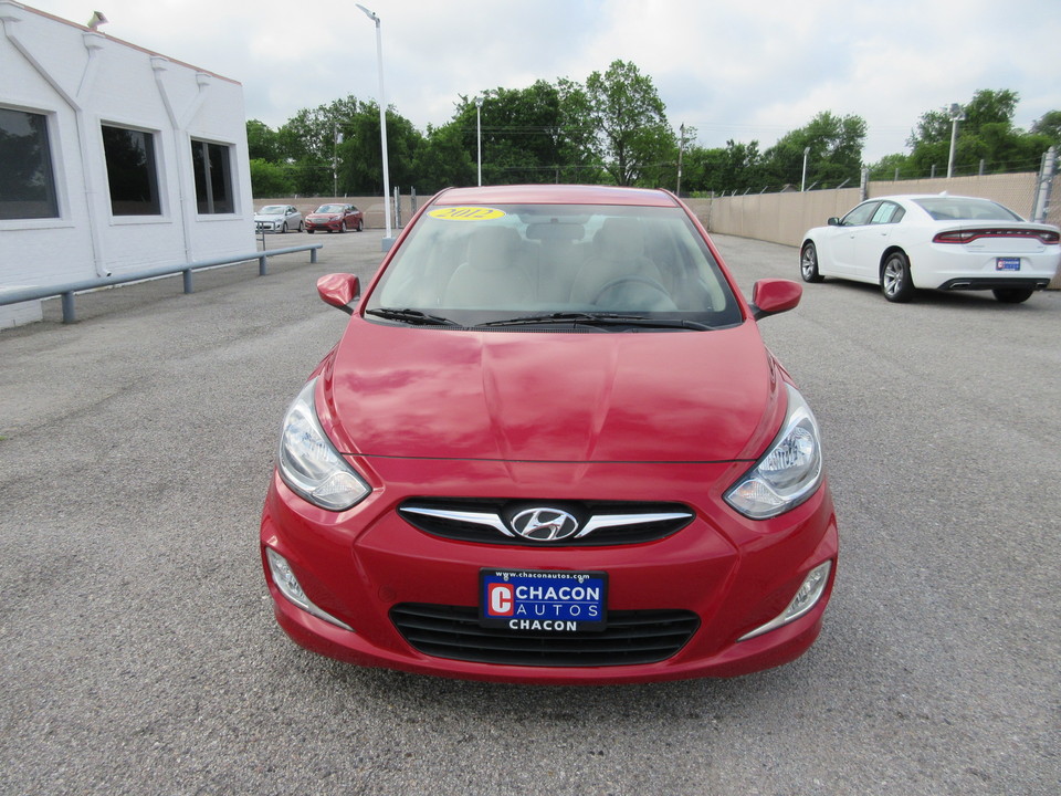 2012 Hyundai Accent GLS 4-Door