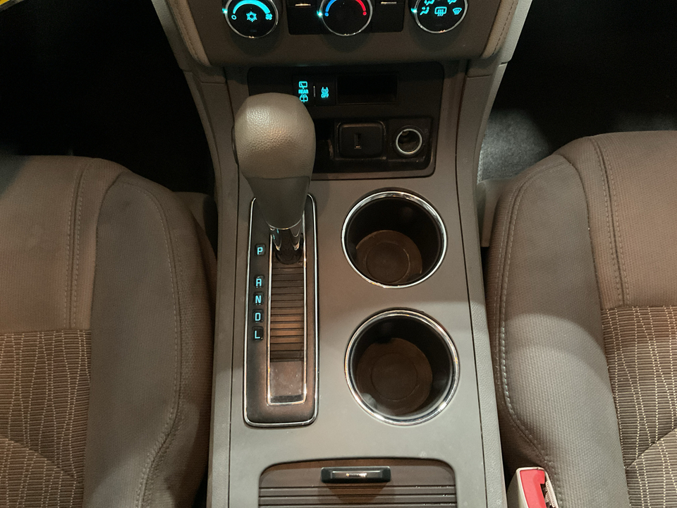 2017 Chevrolet Traverse LS FWD w/PDC
