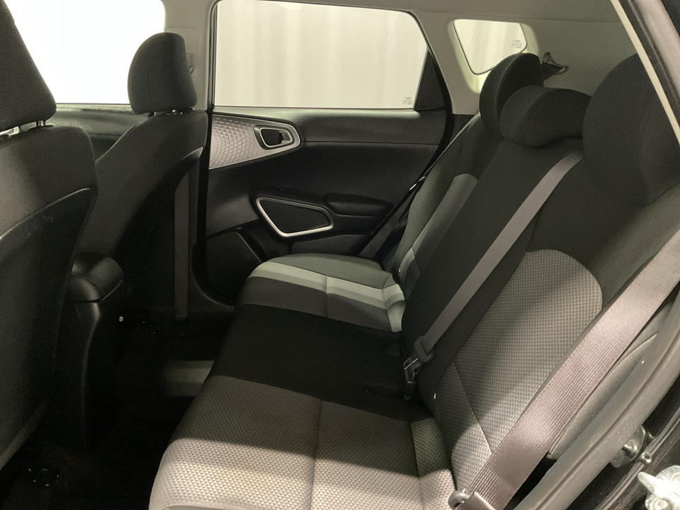 2022 Kia Soul LX CVT