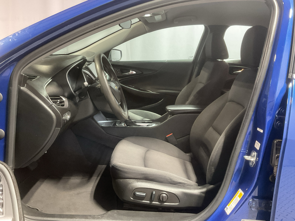 2023 Chevrolet Malibu 1LT