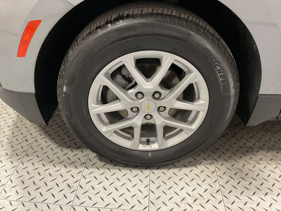 2023 Chevrolet Equinox LS 2WD