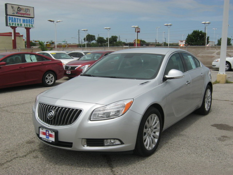 Used 2013 Buick Regal in Houston, TX ( U186155 ) | Chacon Autos