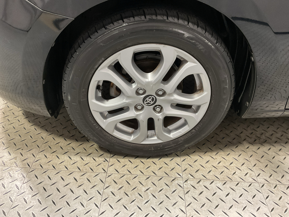 2017 Toyota Yaris iA 6A