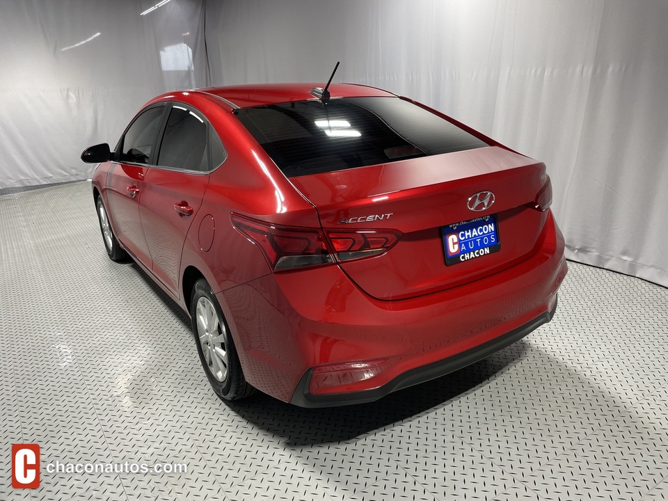 2022 Hyundai Accent SEL 4-Door 6A