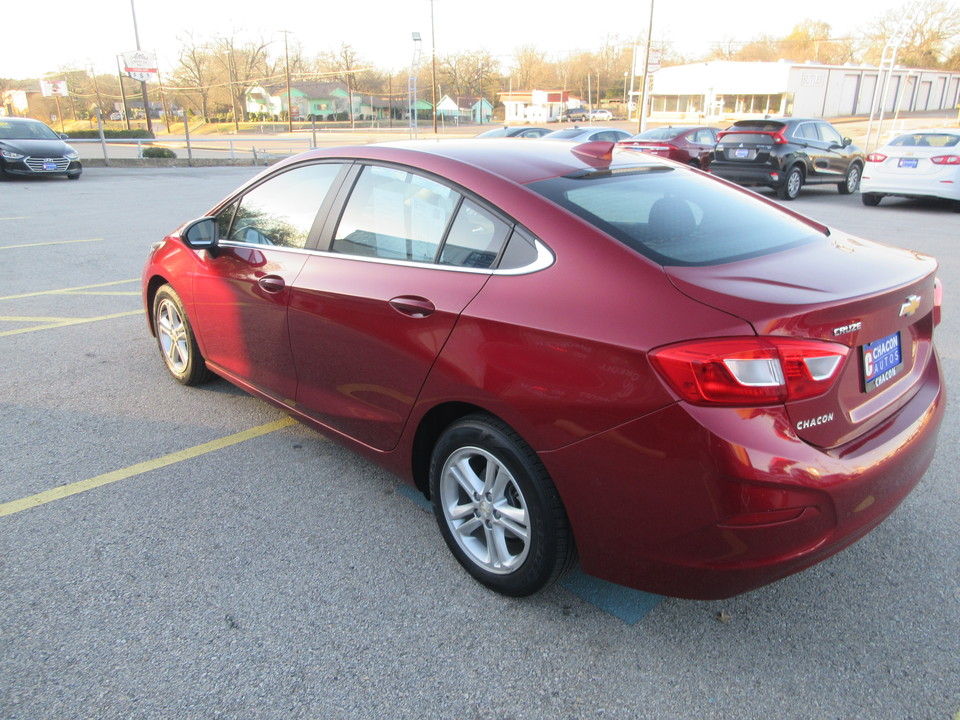 2017 Chevrolet Cruze LT Auto