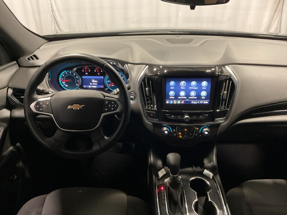 2023 Chevrolet Traverse LT Cloth FWD