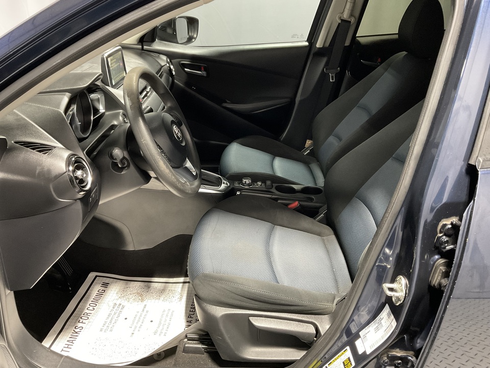 2017 Toyota Yaris iA 6A